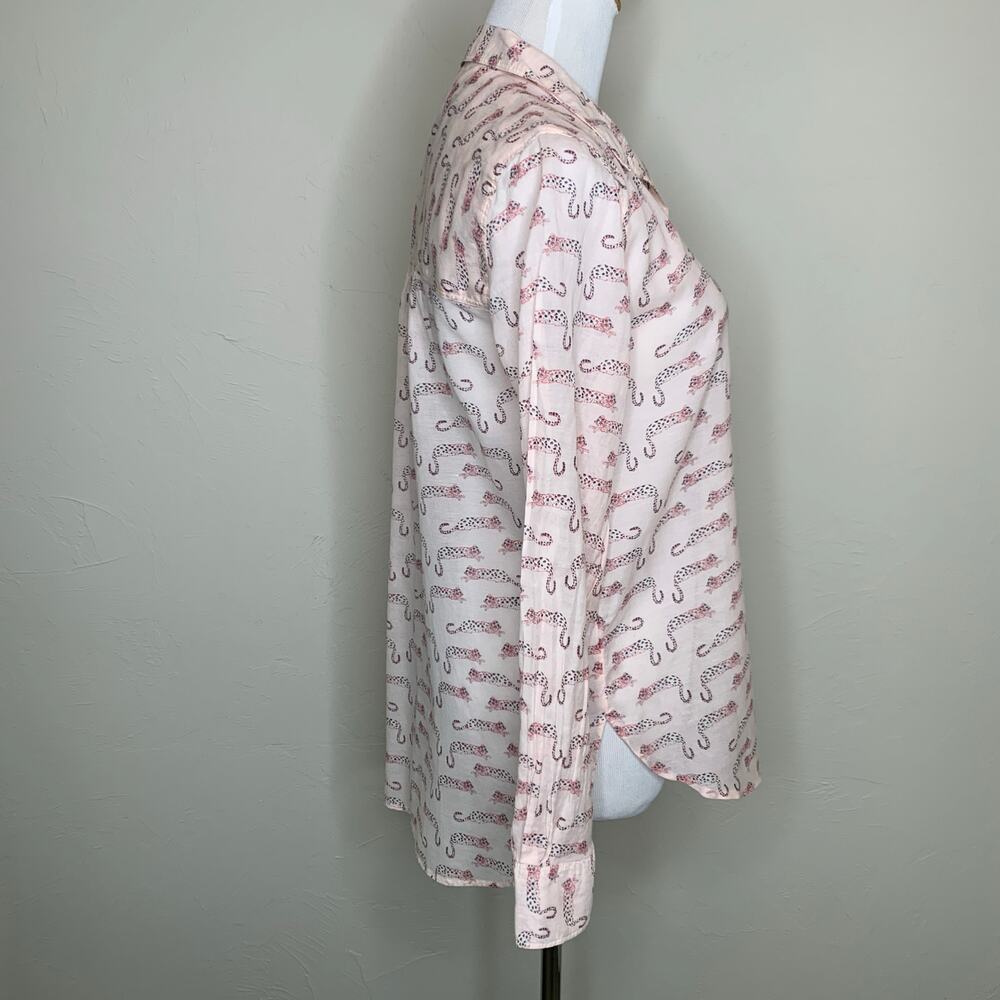 LOFT Light Pink Cotton Button Up Blouse Sz XS Cheetah Leopard Print - Picture 4 of 8